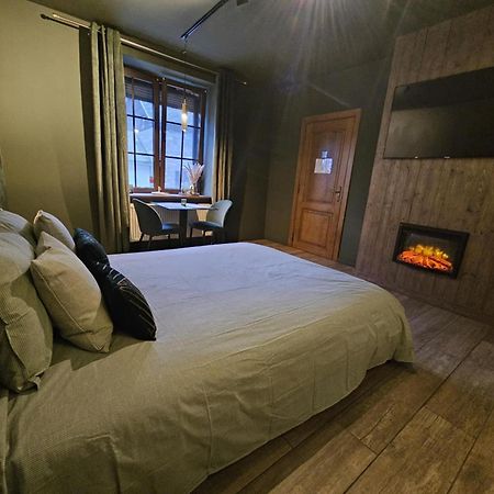 Ferme La Joye Bed & Breakfast อูฟฟาลีซ ภายนอก รูปภาพ