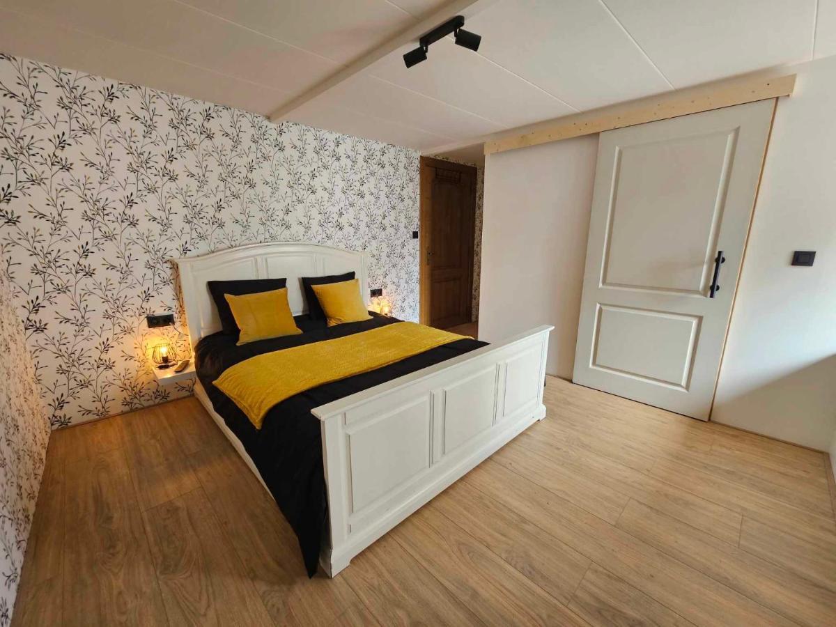 Ferme La Joye Bed & Breakfast อูฟฟาลีซ ภายนอก รูปภาพ